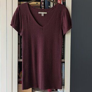 Plum-Colored Lightweight Short Sleeve Sweater / Size L